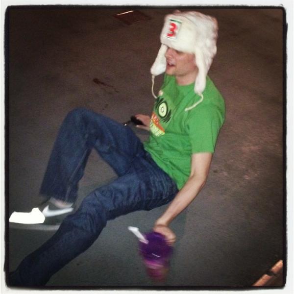 kadyj311's tweet image. just to take a stroll down memoryane :) #311day2012 @TheRick311 "is that my blood!?"