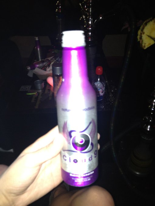 #Hollywood hooka is the shit! :) @natemadani yee getting down with NorCal people that own Hollywood hooka<a href="/tag/hollywood"class="tags">#Hollywood</a><a class="tags" target="_blank" title="On Twitter" href="/?out=eyJ0eXAiOiJKV1QiLCJhbGciOiJIUzUxMiJ9.eyJpYXQiOjE3MjE1OTA5MTQsImlzcyI6InR3cG9ybnN0YXJzLmNvbSIsIm5iZiI6MTcyMTU5MDkxNCwiZXhwIjoxNzUzMTI2OTE0LCJyZWRpcmVjdF91cmwiOiJodHRwczovL3R3aXR0ZXIuY29tL25hdGVtYWRhbmkifQ.Hx7sElog8Nd5oy1u8dipNwRQ4FBDuFGaUvV59UrbCfJ2ION8lLBocuTwKDASeWBdvrOmSreDIRKbfL-piZdLCQ">@natemadani</a>
