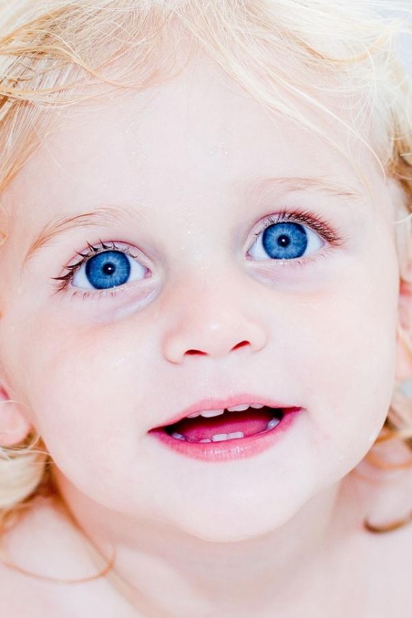 DScamander's tweet image. I had such bright eyes !!!