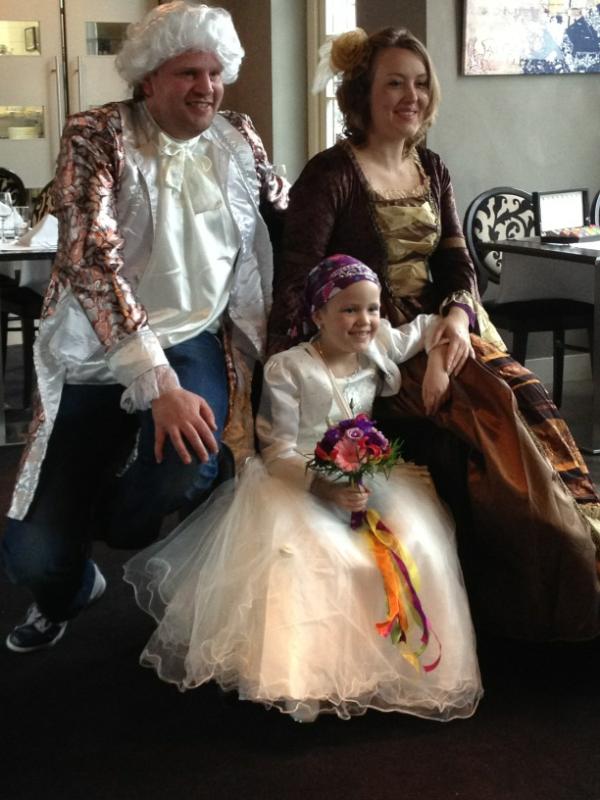Jan10deB's tweet photo. Koningin voor een dag, dankzij #makeawishnl ! http://t.co/PMG9ENwL