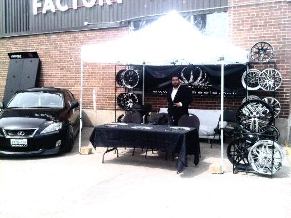 VIPStatusWheels's tweet image. If you guys are at the @factorytire #SpringBling come by and what's up at our booth!