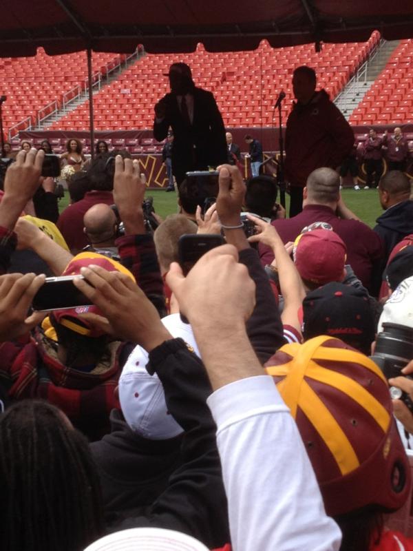 Pamazon27's tweet image. I hope you enjoyed your welcome to DC, @RGIII