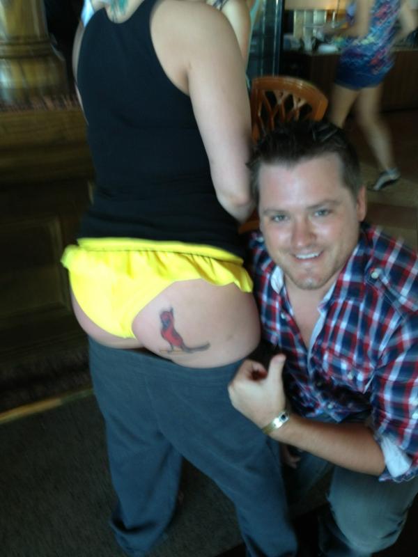 jriechers21's tweet photo. Nothing says die hard Cardinal fan like a big ol stamp on your ass http://t.co/iN6ZqziO