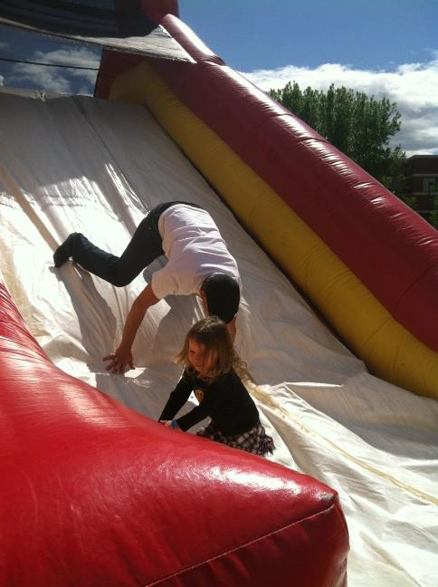 atomicnumber28's tweet photo. Bsu spring fling http://t.co/kafSH3PM