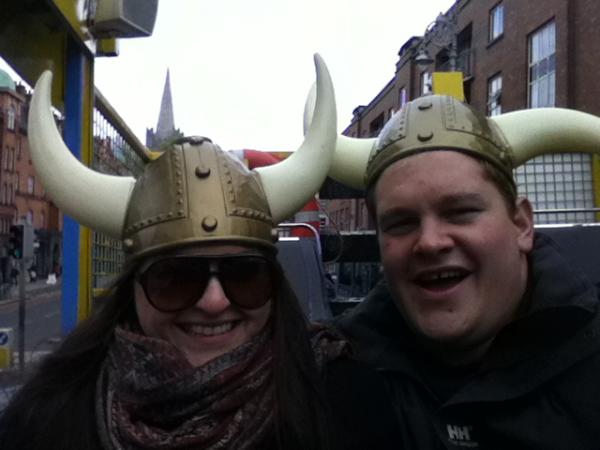 ppsarge's tweet photo. ROARRRrrrrrr everyone loves being a Viking for a few hours http://t.co/hrVaVyVB