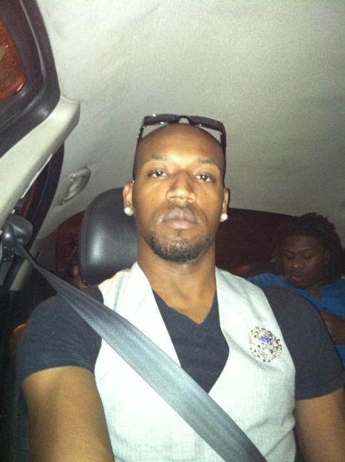 mriamlibra's tweet image. On my way to the club #metroreloaded