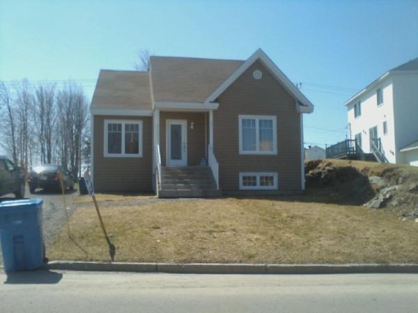 JoeCollardo's tweet image. Ma nouvelle maison trois semaine trois semaine