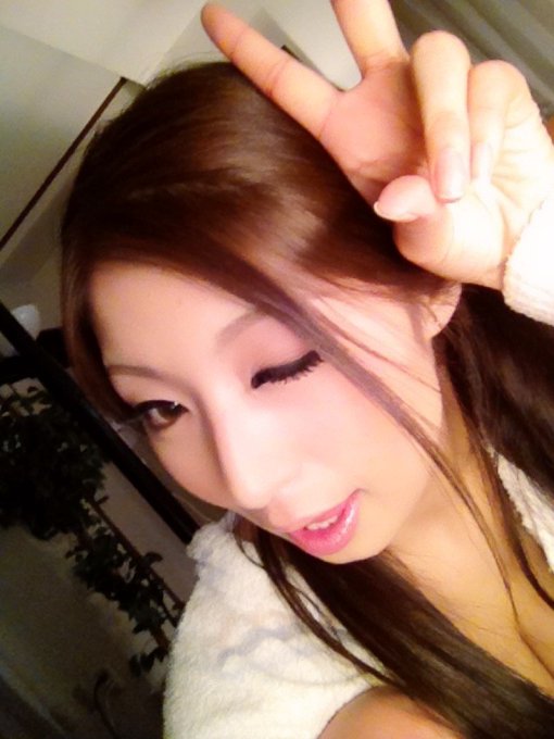 今日わこれから用事があるのだあd(^_^o)今んとこ天気や曇りだけど、今日わ一日そうなのかな(^O^)／？ http://t.co/vbCiTPSa