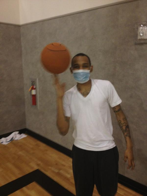 JACOBSTEPHENS's tweet image. my Nikka @chipfw say cant nothing stop him from the #hoopsession #Hoopuminati Gnr