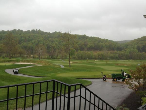 WhatsUpDavis's tweet image. Grounds crew hard at work on this #rainy day at #hollowbrook #thebest