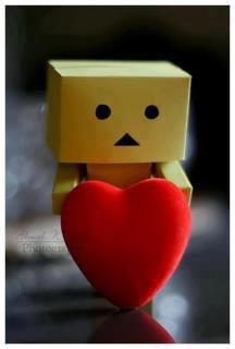 NoUr_202's tweet photo. من يطلب أرقام هاتف قلبى .. لن يجده فقط خارق نطاق الخدمه .. بل هو خارج نطاق الوجود ... !!! http://t.co/3UNVRxXc
