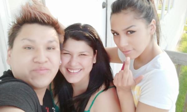 xonikkiilouise's tweet image. #ratchet beeeeezy RT @iamD_DUBB: @xonikkilouise #onourlevel