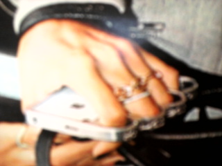 ashleyjp15's tweet image. rassssknuckles. Someone please get this since i cant. #iphoneless