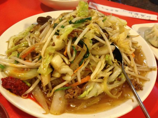 天王町の上海飯店であんかけチャーハンなう