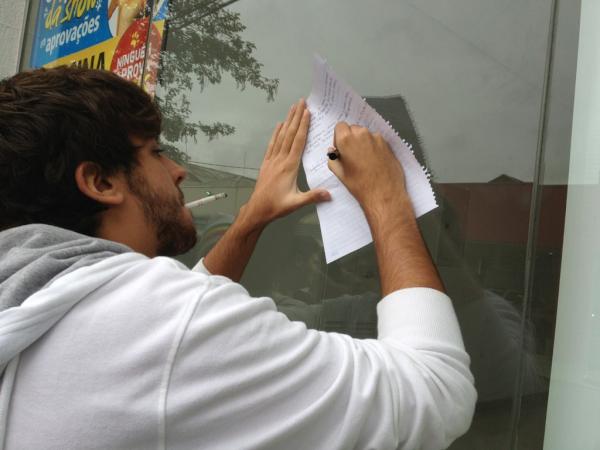 CondenadosFA's tweet photo. Foto: João Da Mata ao centro. O meia teve sua primeira passagem pela equipe em um amistoso onde marcou 4 gols. http://t.co/UCCRfxtX
