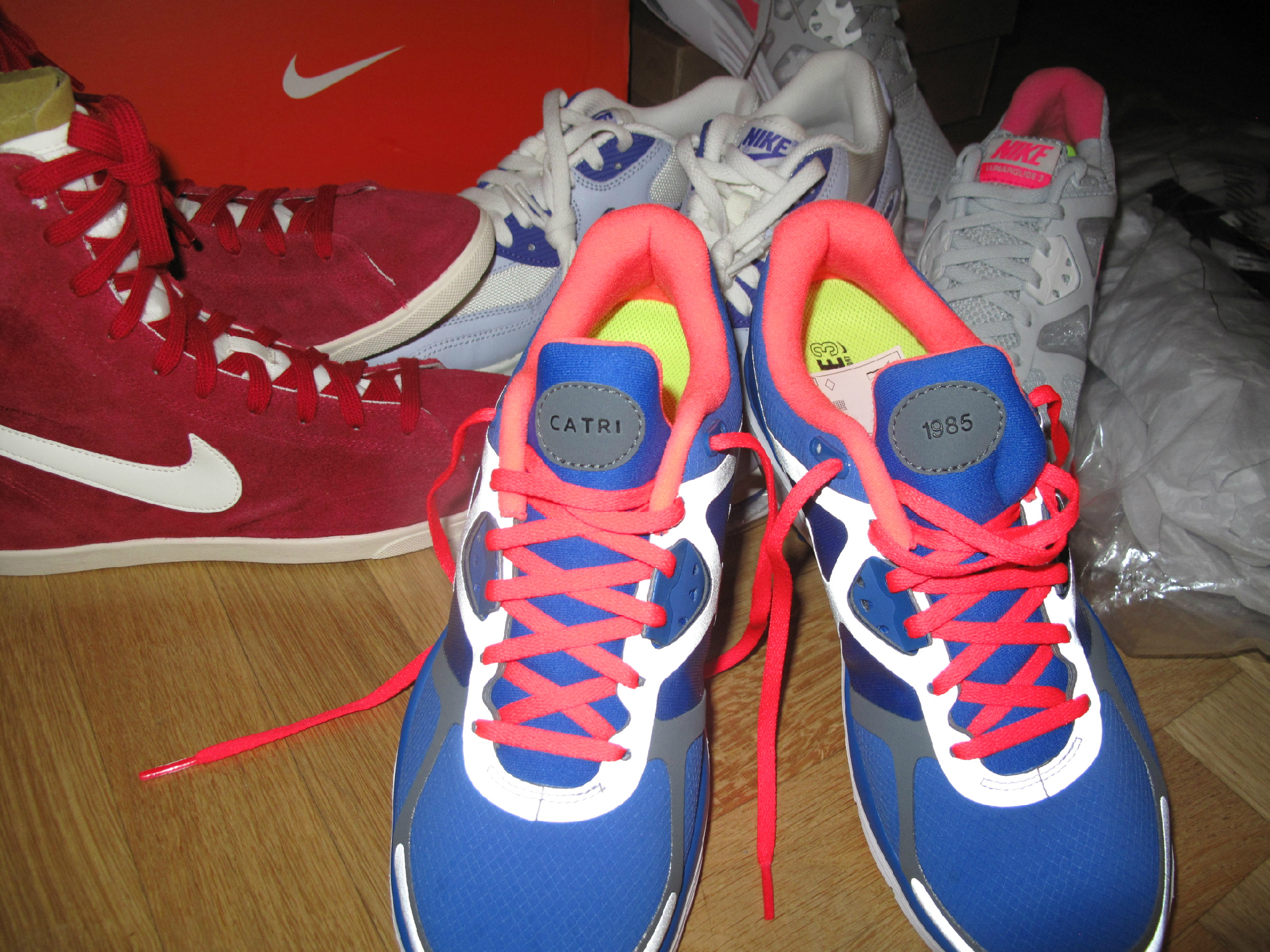 THANK U NIKE!!!!!!!!!~ Always With Me :) http://t.co/3oMBoLG0
