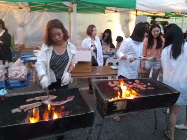 의상디자인은 바비큐!!