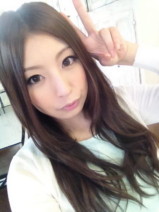 お洋服を買ったよお＼(^o^)／はぴはぴ(*^^*) http://t.co/a6XkH6Er