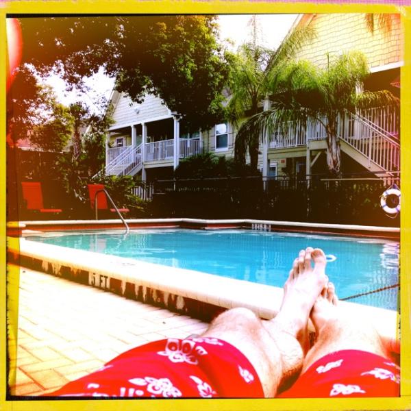 Ry2tall's tweet photo. Poolside hip #Hipstamatic #Watts #BigUp #CherryShine http://t.co/0nZJV34D
