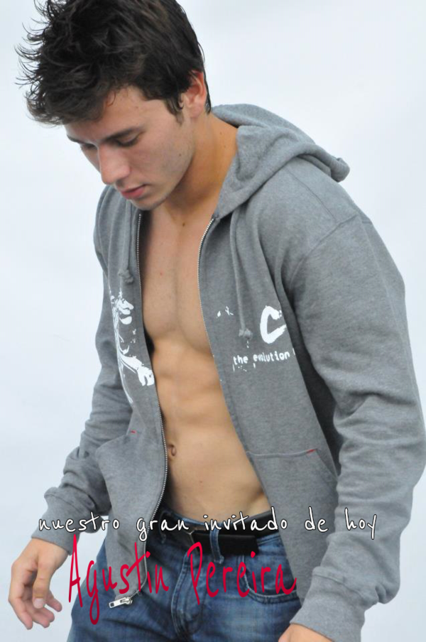 PromotorasRadio's tweet photo. Hoy gran dia de prueba y nuestro gran invitado de honor @Agupereira modelo,actor y un super galan http://t.co/Enh4xagt