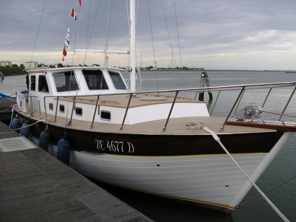 Per chi non l'ha scoperta durante il Salone,ecco Motorsail di Portegrandi Marina&amp;Service! #nautica facebook.com/salonenauticov…