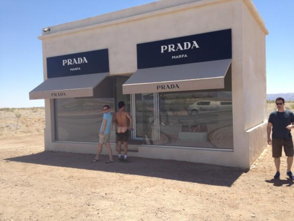 rosette1961's tweet photo. Tushy Prada Marfa http://t.co/0Gcm0KMR