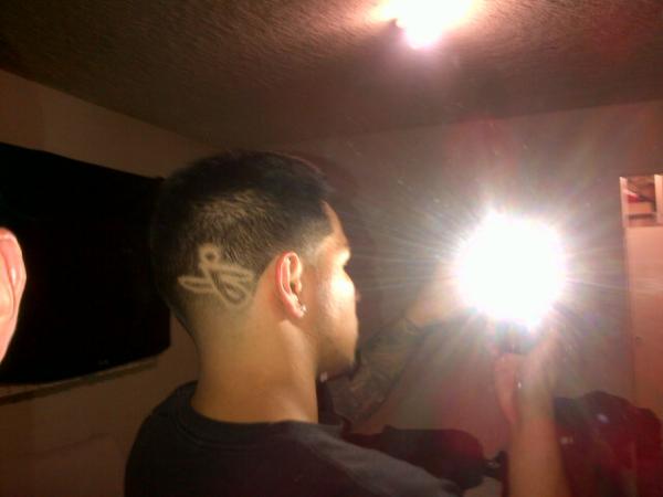 JJ_BLAZIN's tweet photo. Krispy &amp;clean http://t.co/yehmNrZE