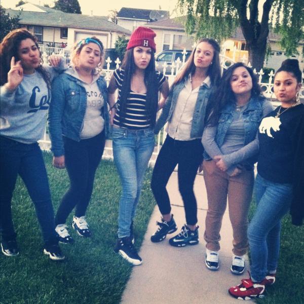 PappiChula's tweet photo. @ItsNayelyBxtch http://t.co/F1kSRutm
