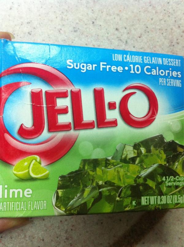 HALAL_FOOD_'s tweet photo. جيلي JELLO ~ http://t.co/VDPy95Wh