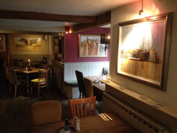 My £2K #southwold painting shown on rhs is getting lots of interest in <a href="/thelongdogpub/">Formally The Long Dog</a> over the #waddesdonmanor art show