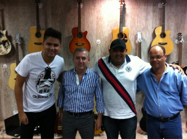 Valeu @Luiz_takamine ! Show de bola os instrumentos ! Abs