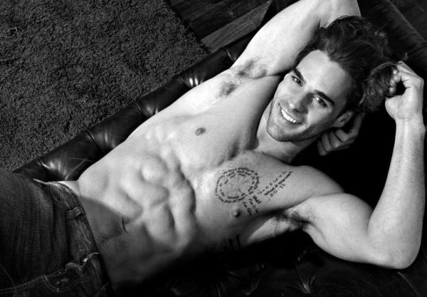 blakemagazine's tweet photo. THIERRY PEPIN (NEW YORK) - Check out SUPER SEXY THIERRY PEPIN in this GREGG HOMME video - ENJOY!! http://t.co/EqOwDe2f http://t.co/kiYrS5MK