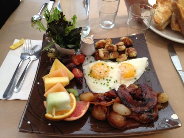 Steph_Grondin's tweet image. Déjeuner de l&apos;artisan #PasséComposé