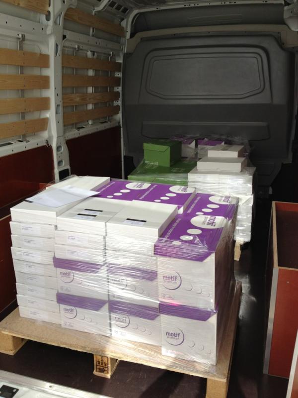vandaag gaat er weer een mooie zending drukwerk naar een klant
