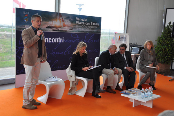 Inaugurata durante il Salone Nautico di #Venezia , il 12 Maggio parte l'America's Cup a Venezia! #americascup #nautica