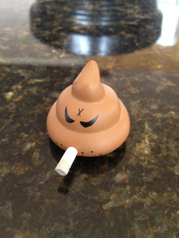 JSmoochy's tweet photo. @CLDmkt #sell #used Smoking Poo #toys #07062 $75 http://t.co/dco7KrPF