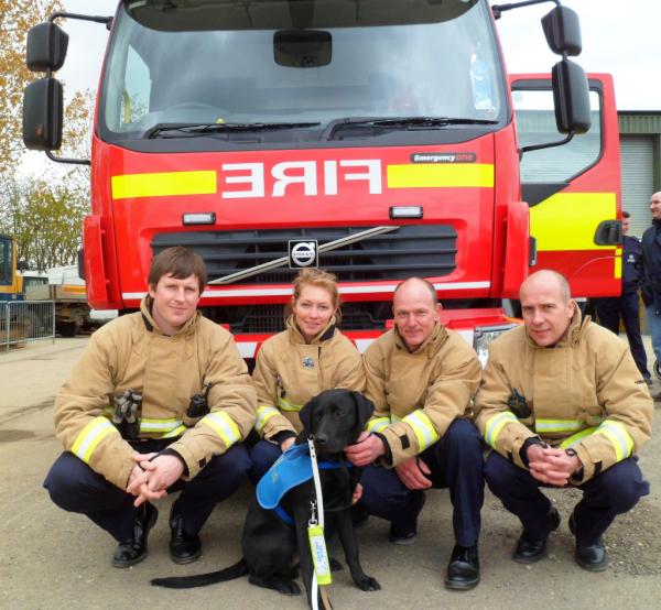 #PuppyWalkerDiary - wk 15. Robson meets the local fire brigade bit.ly/Jb66Vs