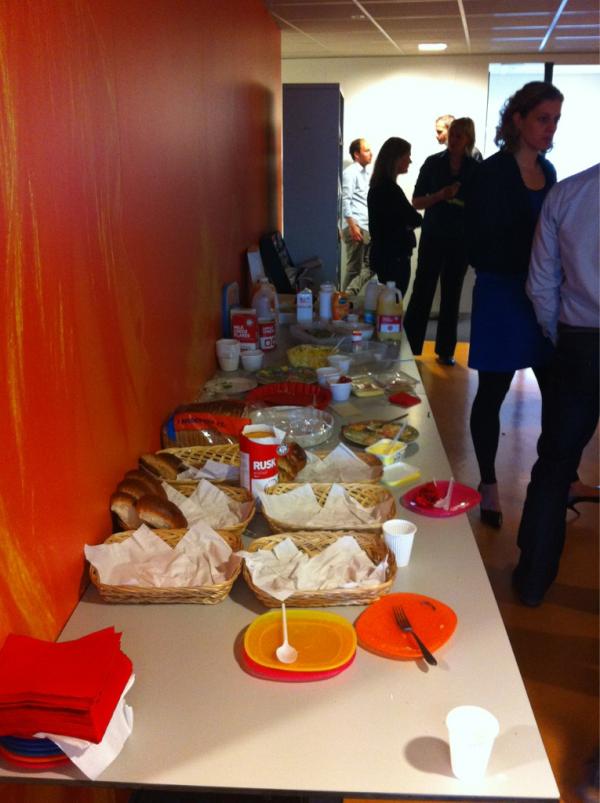 TeamElles tweet media