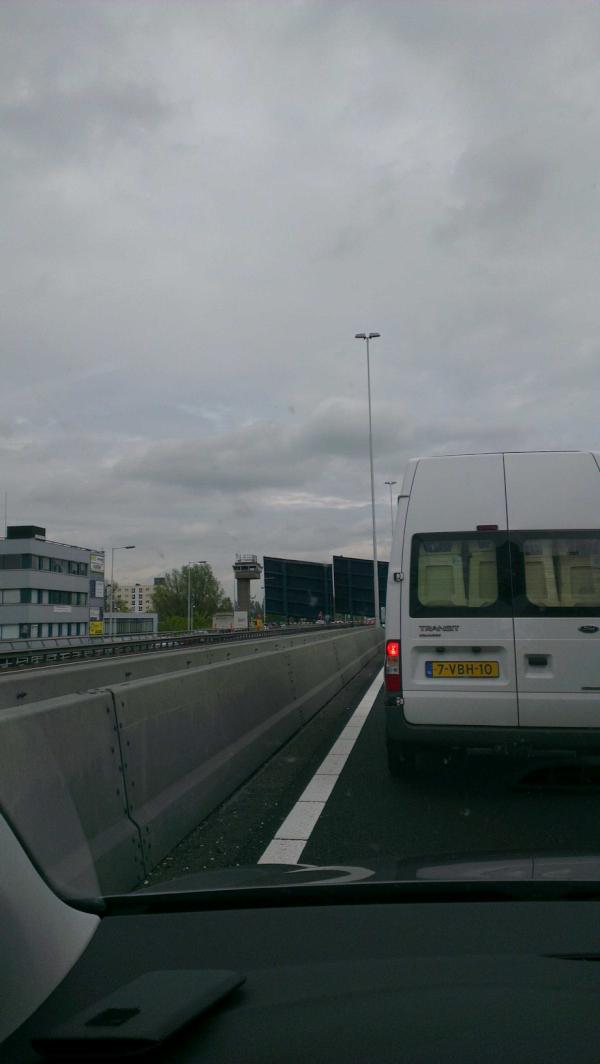 BasSaunders's tweet image. Brug open op de A20!