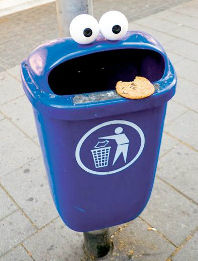 theiphonecloset's tweet image. @TrashCanEle random pic found in the internet :D #differentdesign