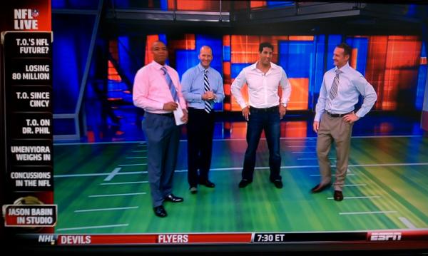 GennaroFilice's tweet photo. The downside of Merril Hoge's gargantuan tie knot. http://t.co/gQ8AGJhk