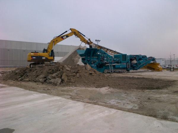 MetrixRM's tweet photo. 3/4 Crush recycled material now available. http://t.co/oXxtalOV
