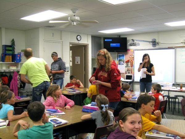 MPWashingtonTwp's tweet photo. 4 MP seniors taught a lesson about cheese in 4th gr. Students guessed the names of 4 cheeses in a taste test. http://t.co/3Z8ZVFxf