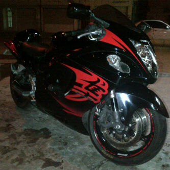 HamadCars's tweet photo. للبيع دراجه ريسنغ هيابوزا موديل 2009 اللون أسود واحمر اضافات فل اكزؤز بروكس  سعر 5000 للاستفسار @wastatkheer 33448733 http://t.co/omGTjmJY