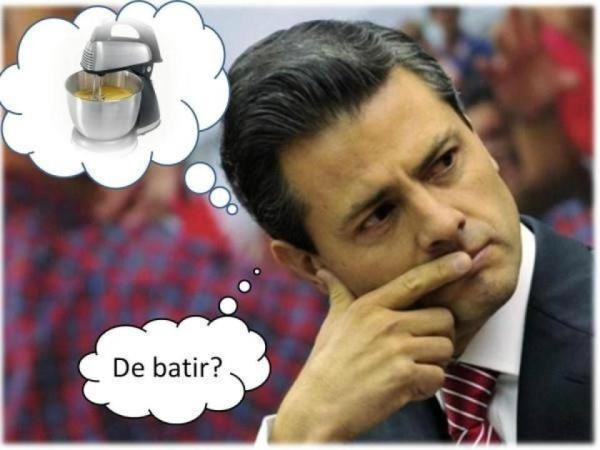 Caarooooliiinee's tweet photo. Jajaja Enrique no dejara los chistes!! http://t.co/VXvbI9LX