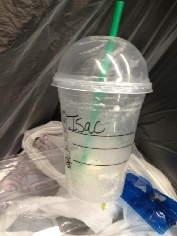 TheRealLilGrizz's tweet image. @isaac2112 was this yours? #HaydenLibrary #trash