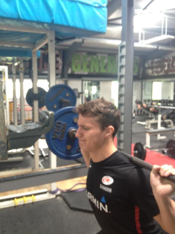 JBruzulier's tweet image. @geof_sella squatting massive weight !!! #quadzillas