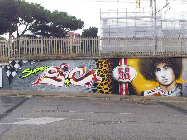 PuroAlfa's tweet photo. @ValeYellow46 @guidomeda  Guardate che Arte...........vi piace? ps nn l'ho fatto io :-) http://t.co/MFURuk0X
