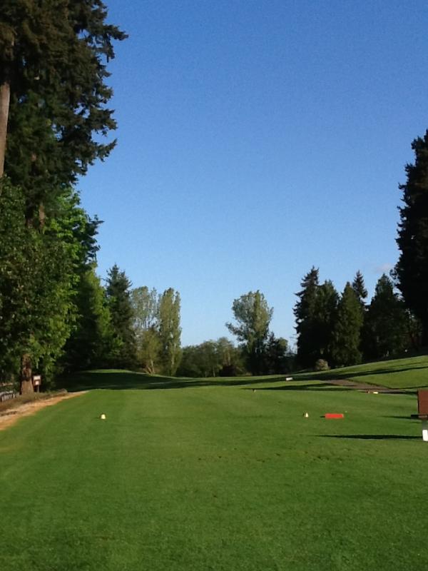 nilegolfcourse's tweet photo. First tee is waiting for you. http://t.co/u7fH3SWQ