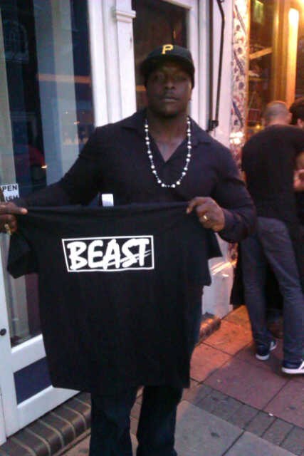 daRealAkinfenwa's tweet photo. Shout out to @TheHaHaBrand for there B-Day present I like it http://t.co/pMWzhG61